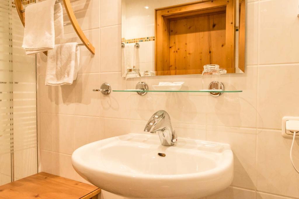 Metzgerei Gasthof Oberhauser - Hotel Zur Post Egling Dış mekan fotoğraf