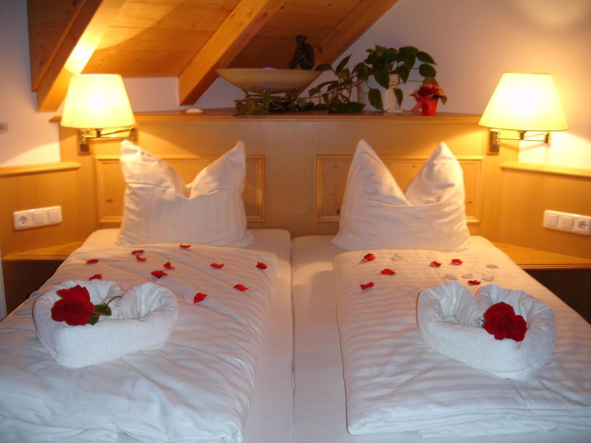 Metzgerei Gasthof Oberhauser - Hotel Zur Post Egling Dış mekan fotoğraf